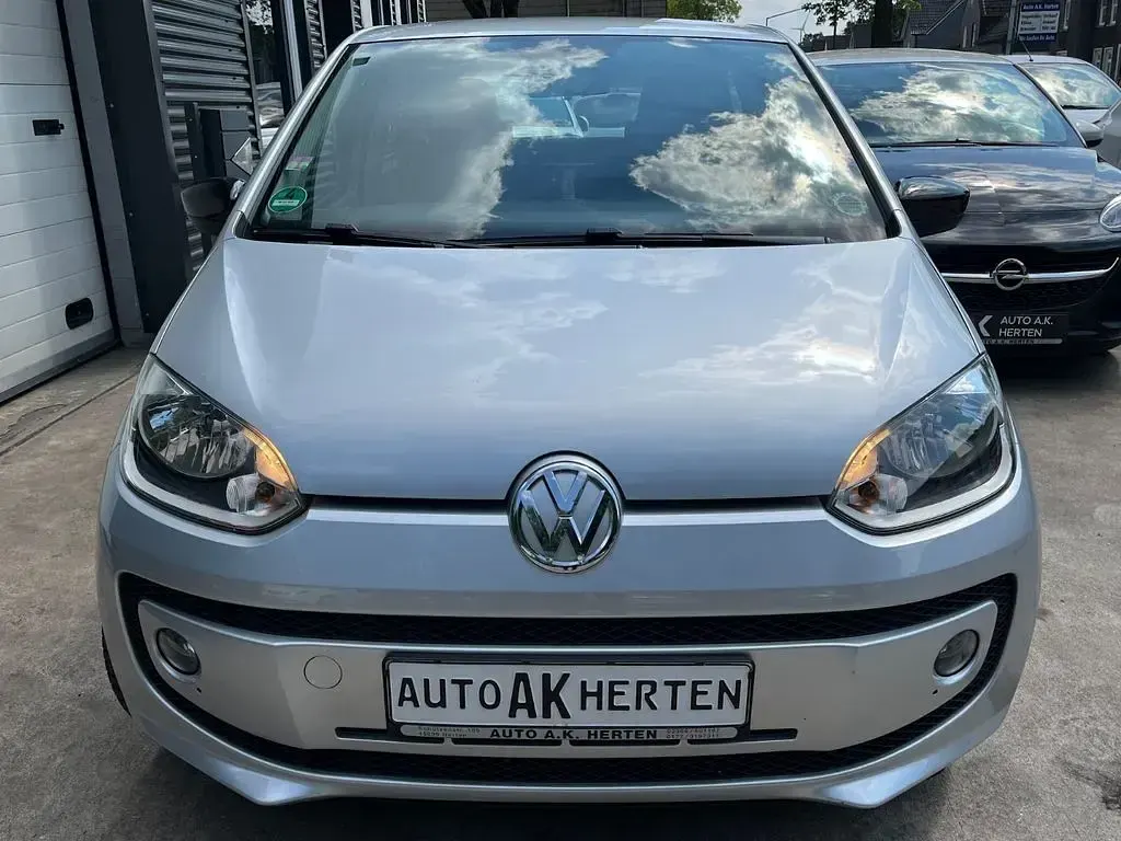 Brugt VW up! Cup 60 HK (44 kW) 2014 Sølv Hatchback