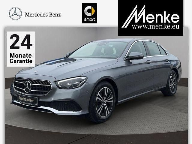 Gebraucht 2023 Mercedes E200 Avantgarde | 46.980 € - Bild 1/4
