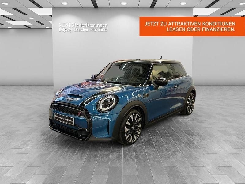 Gebraucht Mini Cooper S 178 PS (130 kW) 2022 Blau Kleinwagen