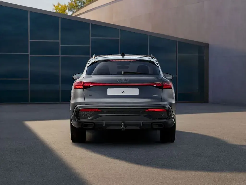 Neu Audi Q5 Sportback S-Line 367 PS (269 kW) 2026 Tamboragrau SUV