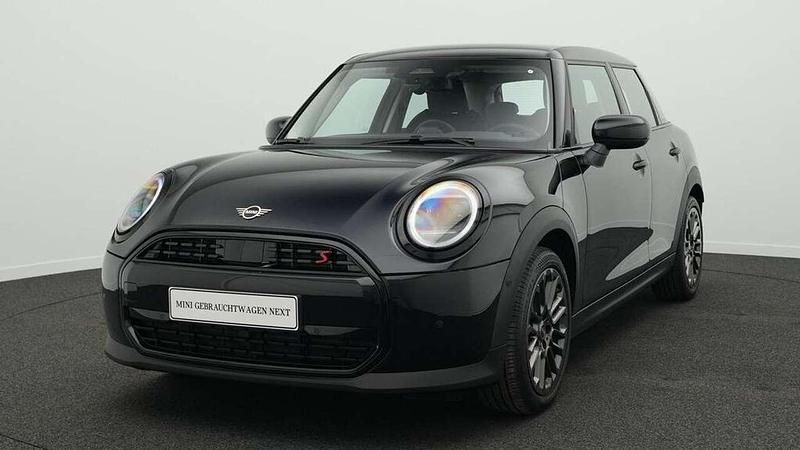 Schwarz Gebraucht 2024 Mini Cooper S Classic Kleinwagen | 29.527 € (Fairer Preis) - Bild 1/4