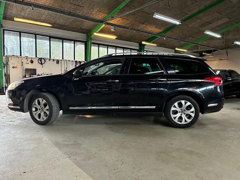 Second-hand Citroën C5 Comfort 163 CP (119 kW) 2011 Negru Break