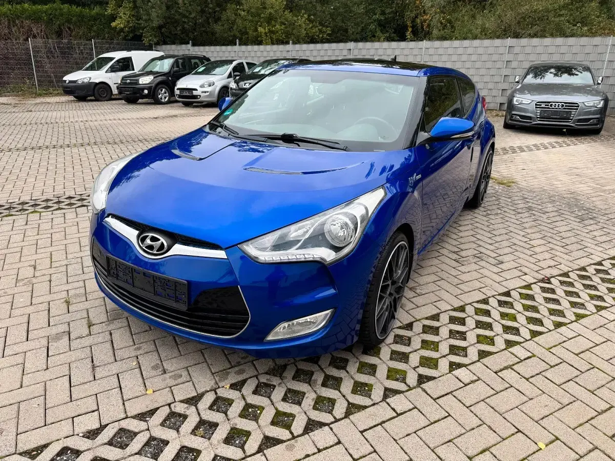 Gebraucht Hyundai Veloster 140 PS (102 kW) 2012 Blau Kleinwagen
