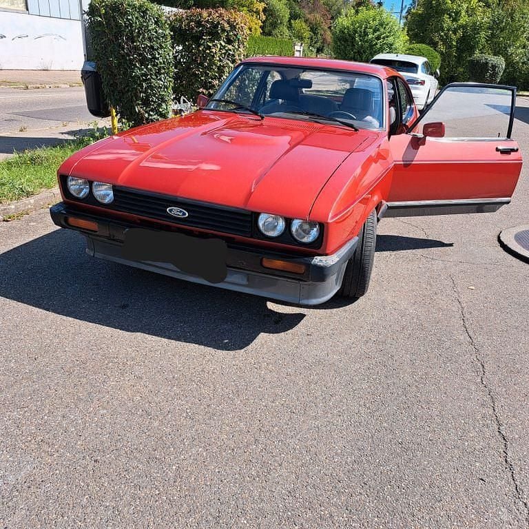 Rot Gebraucht 1982 Ford Capri Coupé | 10.500 € - Bild 1/4