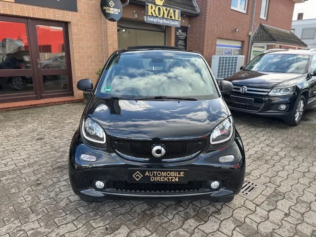 Gebraucht Smart ForTwo Cabrio 90 PS (66 kW) 2019 Schwarz Cabrio