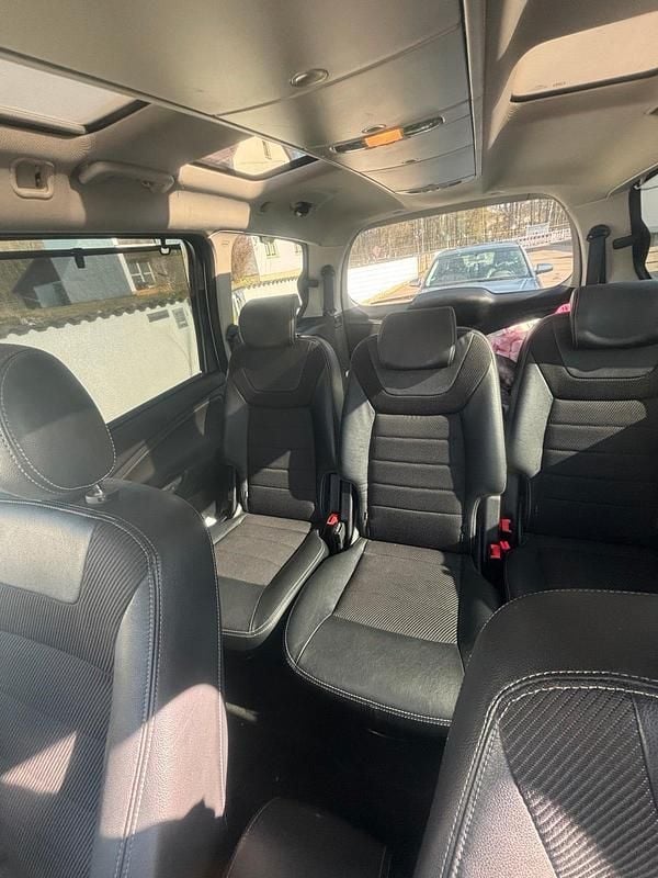 Second-hand Ford Galaxy 200 CP (147 kW) 2014 Andere farben Monovolum