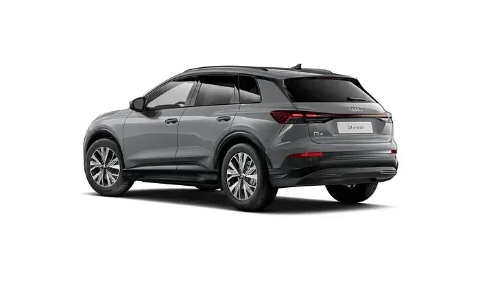 Second-hand Audi Q4 e-tron Ambiente 210 kW (286 CP) 2025 Gri SUV