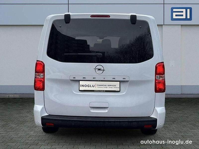 Gebraucht Opel Zafira Life 177 PS (130 kW) 2024 Weiß Van / Kleinbus