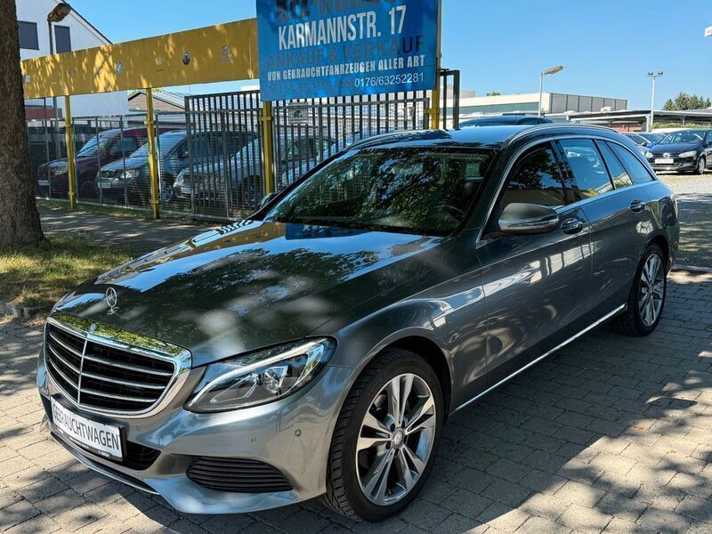 Grau Gebraucht 2016 Mercedes C180 Limousine | 16.749 € (Guter Preis) - Bild 1/4