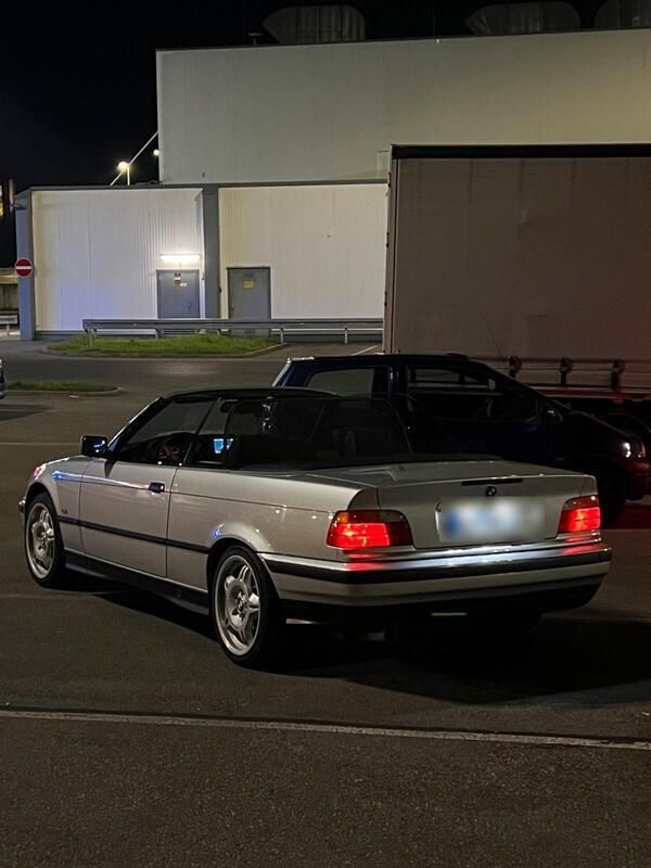 Silber Gebraucht 1998 BMW 318 Cabriolet Cabrio | 4.500 € (Superpreis) - Bild 1/4