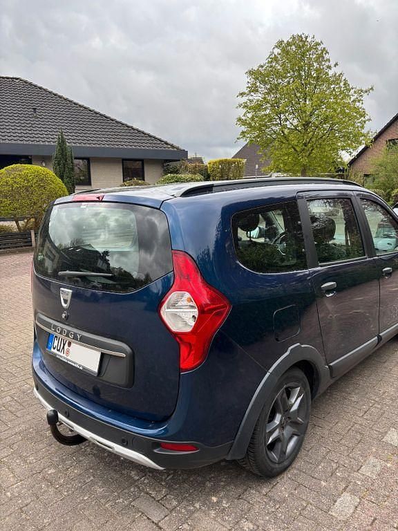 Gebraucht Dacia Lodgy Stepway 102 PS (75 kW) 2018 Blau Van / Kleinbus