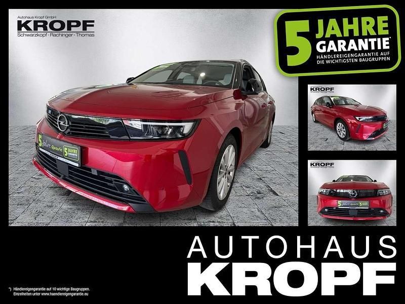 Lackierung peperoncino red/typ Gebraucht 2023 Opel Astra Kombi | 21.990 € (Superpreis) - Bild 1/4