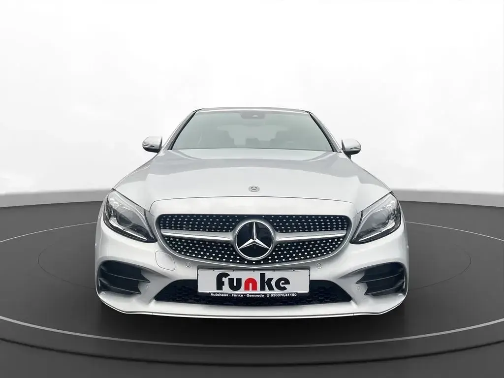 Gebraucht Mercedes C200 AMG line 184 PS (135 kW) 2019 Silber Limousine