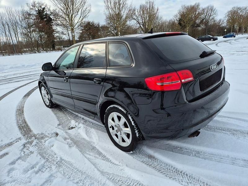 Gebraucht Audi A3 Ambiente 140 PS (102 kW) 2009 Schwarz Kleinwagen