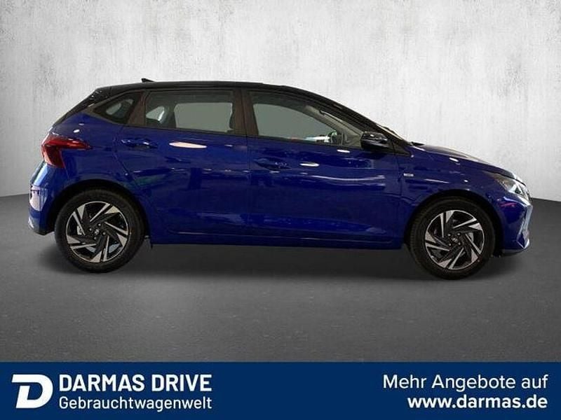 Blau Gebraucht 2021 Hyundai i20 Intro Edition Limousine | 14.490 € (Guter Preis) - Bild 1/3