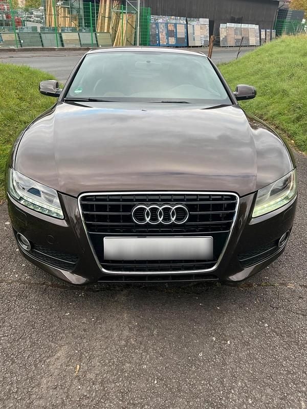 Braun Gebraucht 2011 Audi A5 Coupé | 11.700 € (Fairer Preis) - Bild 1/4