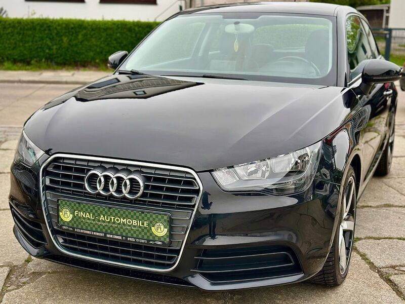 Schwarz Gebraucht 2011 Audi A1 Attraction Kleinwagen | 8.990 € (Fairer Preis) - Bild 1/4