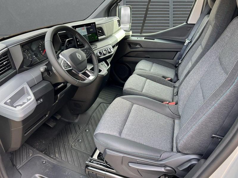 Ny Renault Master 170 HK (125 kW) 2025 Grå Van