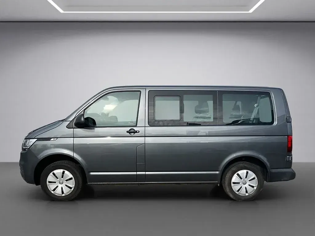 Używany VW Transporter 110 KM (80 kW) 2021 Szary Van