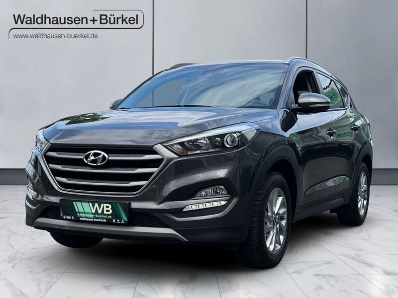 Moon rock (bronze) Gebraucht 2017 Hyundai Tucson Advantage SUV | 18.490 € (Fairer Preis) - Bild 1/4
