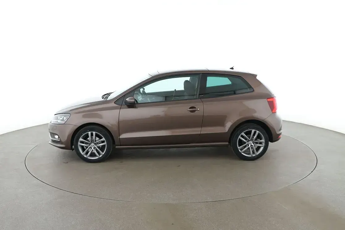 Gebraucht VW Polo Allstar 90 PS (66 kW) 2016 Braun Limousine