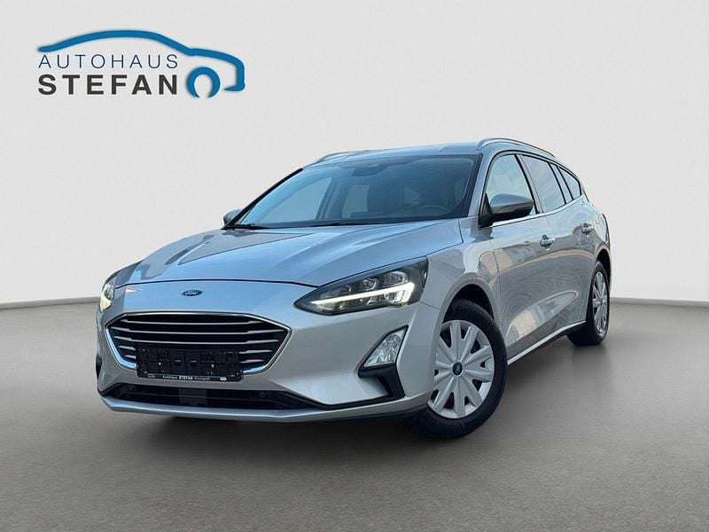 Gebraucht Ford Focus Cool & Connect 120 PS (88 kW) 2019 Silber Kombi