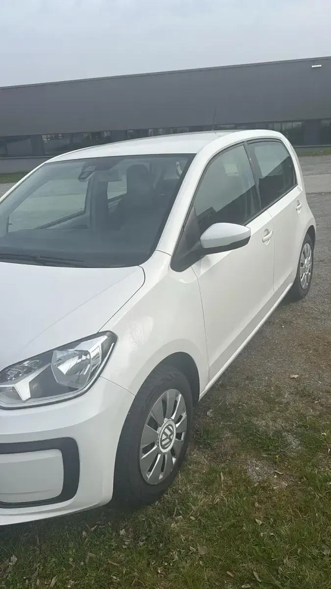 Gebraucht VW up! 60 PS (44 kW) 2018 Weiß Kleinwagen
