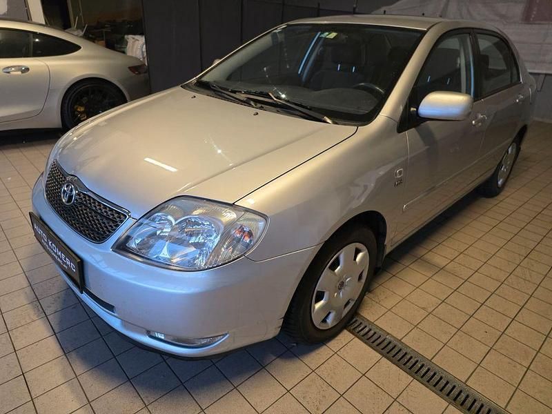 Gebraucht Toyota Corolla Cool 97 PS (71 kW) 2004 Silber Limousine