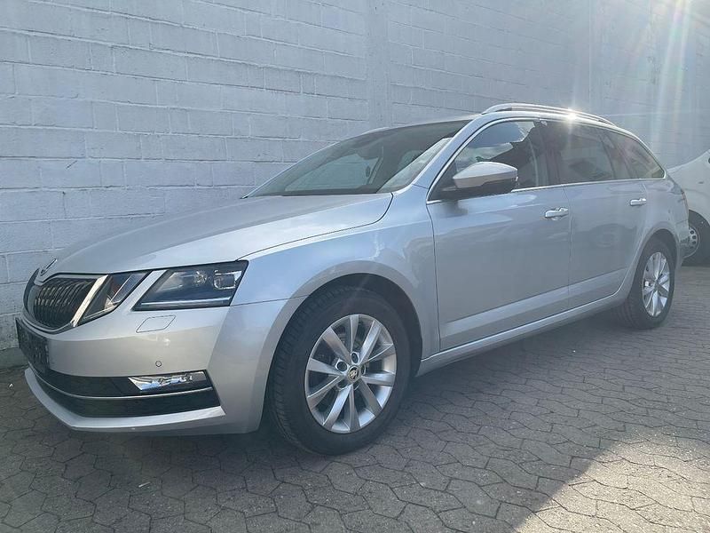 Gebraucht Skoda Octavia Style 150 PS (110 kW) 2020 Silber Kombi