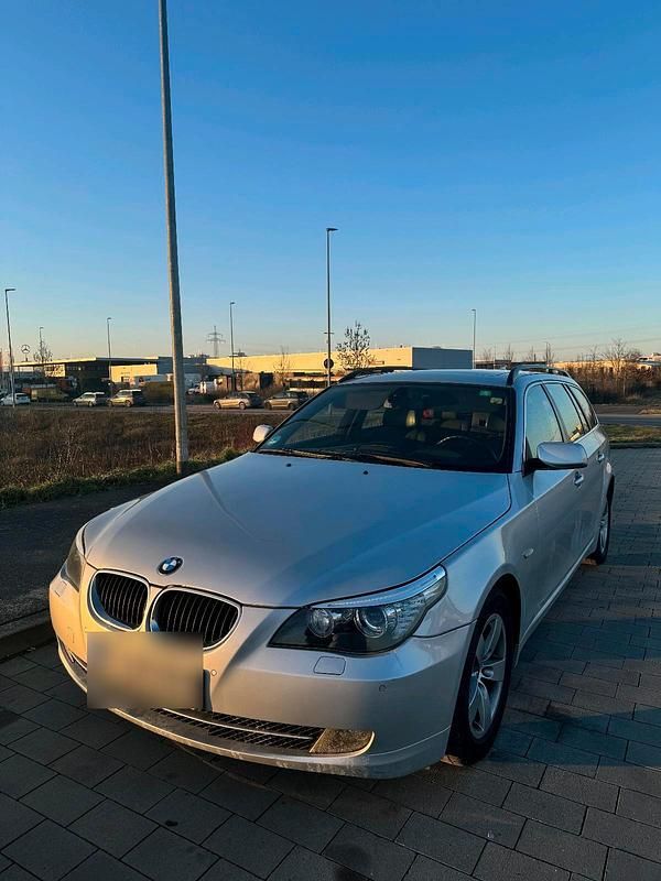 Second-hand BMW 520 177 CP (130 kW) 2008 Gri Break