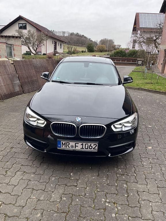 Gebraucht BMW 118 Advantage 136 PS (100 kW) 2016 Schwarz Kleinwagen