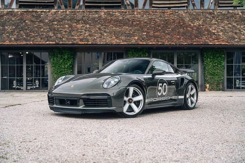 Neu Porsche 992 650 PS (478 kW) 2026 Grün