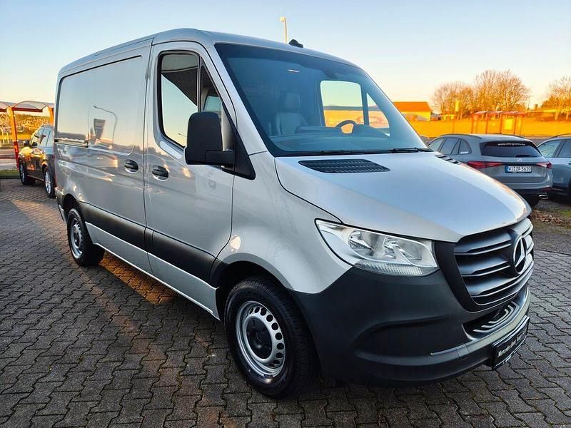 Gebraucht Mercedes Sprinter 143 PS (105 kW) 2021 Silber Van