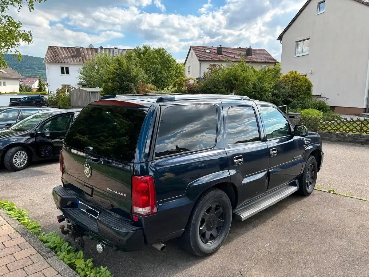 Gebraucht Cadillac Escalade 345 PS (253 kW) 2005 Blau SUV