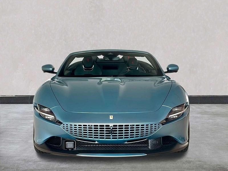 Second-hand Ferrari Roma 620 CP (456 kW) 2025 Albastru Cabrio