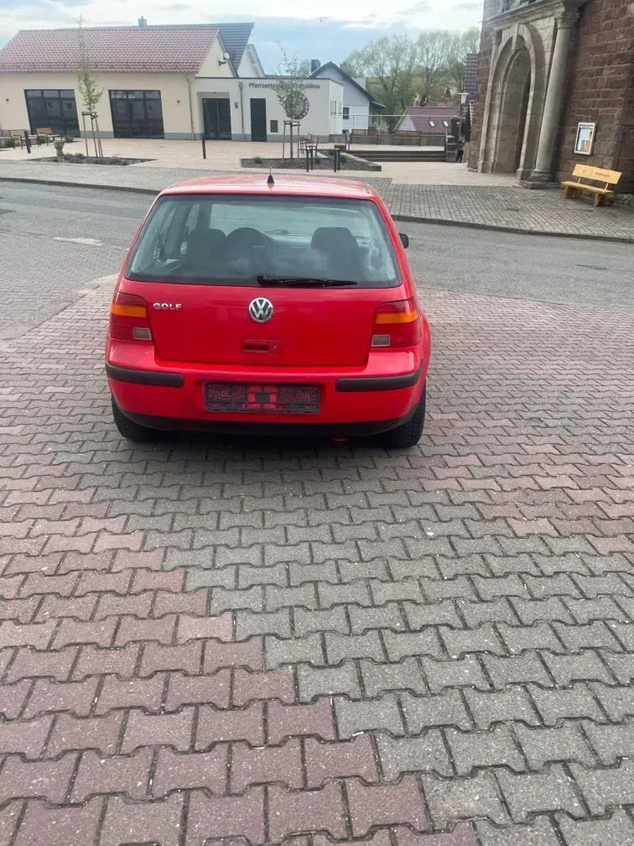 Brugt VW Golf III Basis 75 HK (55 kW) 1999 Rød Sedan