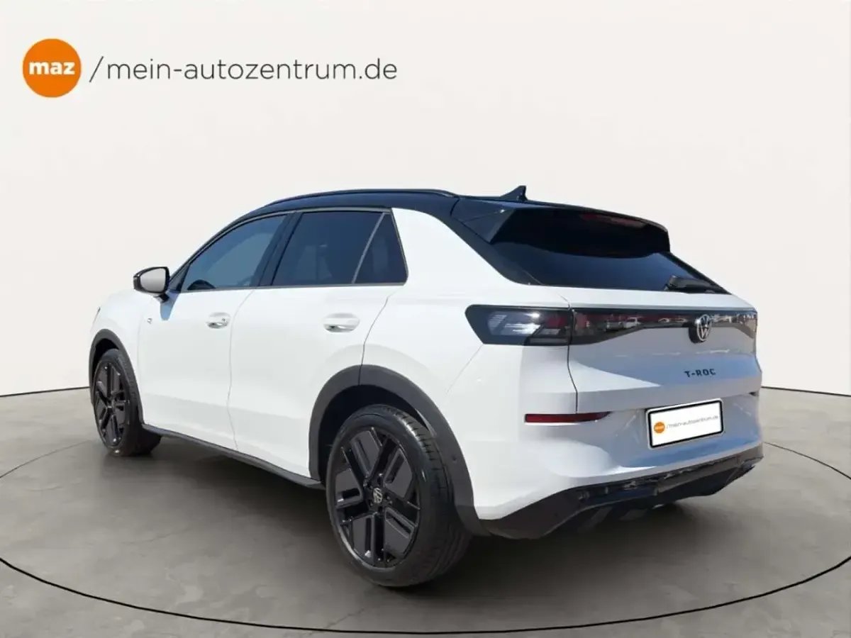 Neu VW T-Roc R-line 150 PS (110 kW) 2026 Pure white SUV