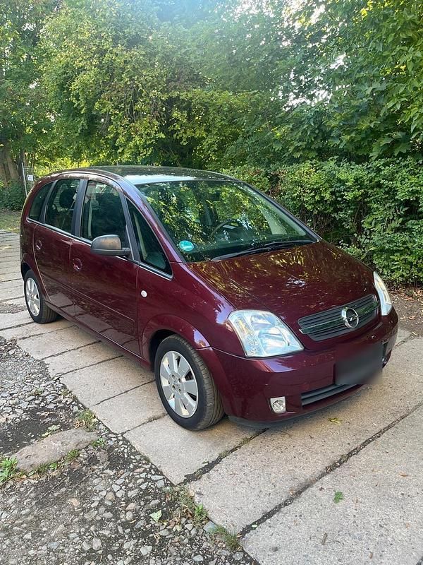 Rot Gebraucht 2003 Opel Meriva Van / Kleinbus | 1.700 € - Bild 1/4