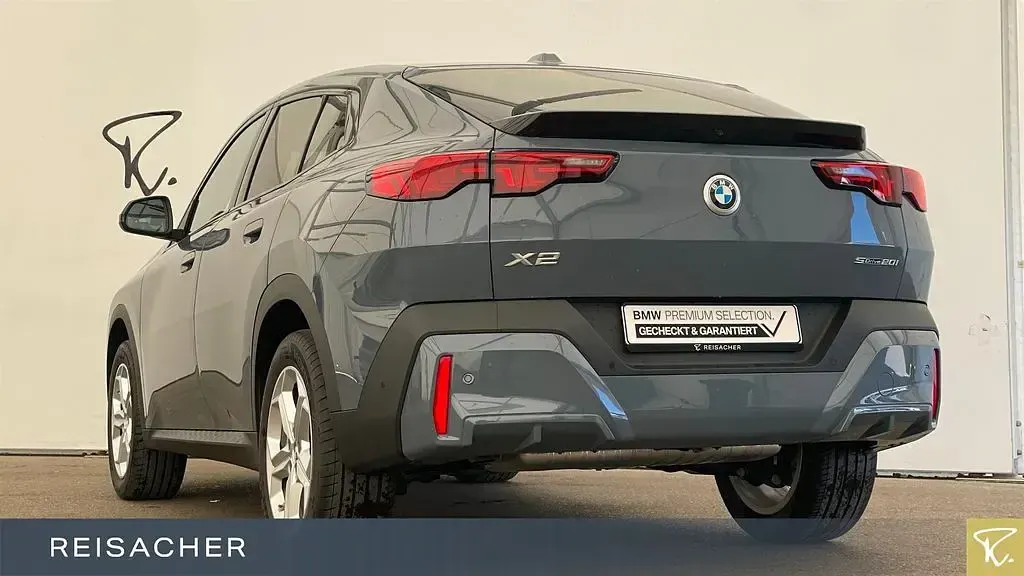 Gebraucht BMW X2 Efficient Dynamics 156 PS (114 kW) 2025 Grau SUV