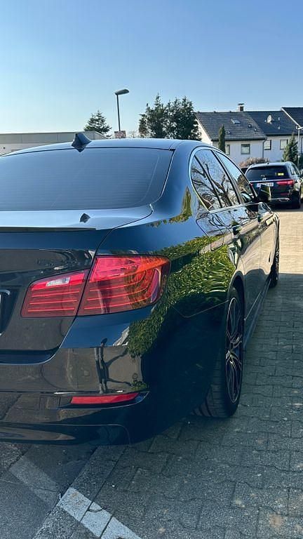 Gebraucht BMW 525 218 PS (160 kW) 2016 Schwarz Limousine