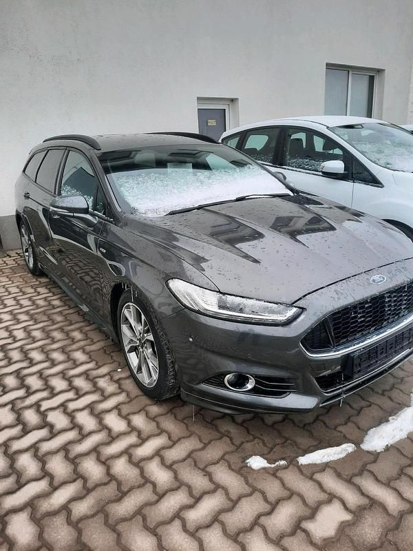 Gebraucht Ford Mondeo ST-Line 165 PS (121 kW) 2019 Grau Kombi