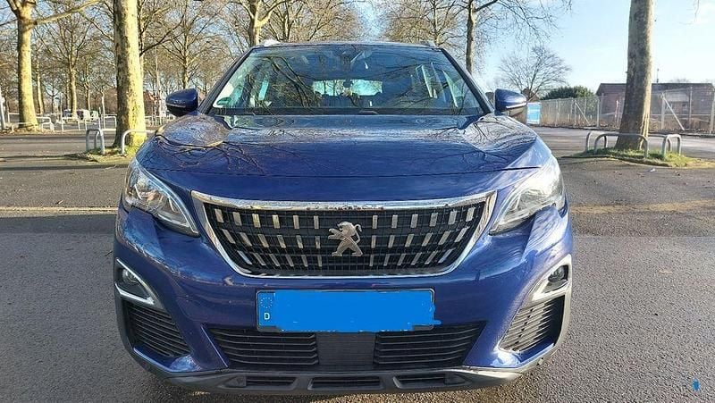 Blau Gebraucht 2018 Peugeot 3008 Business-Line SUV | 11.950 € (Superpreis) - Bild 1/4