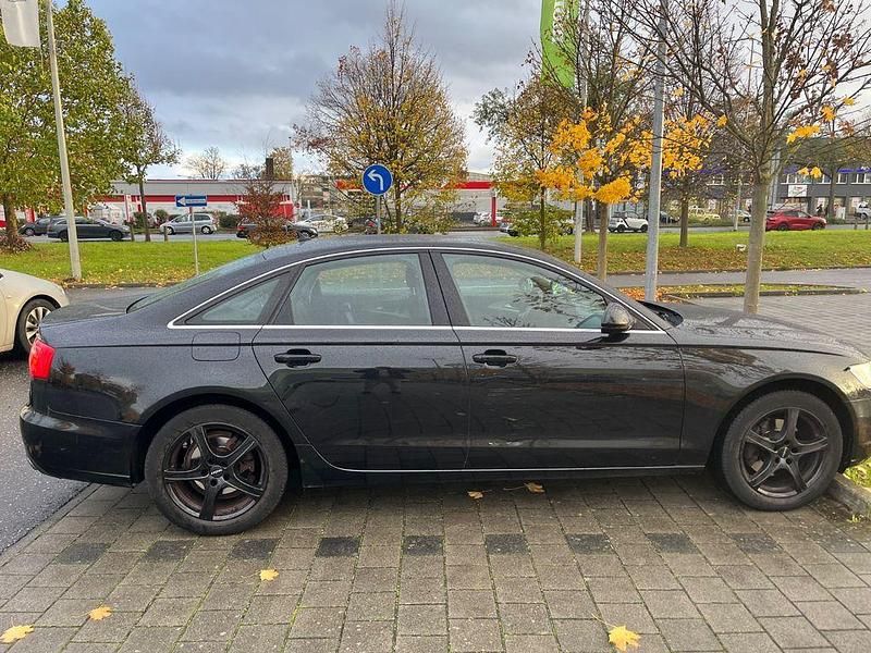 Gebraucht Audi A6 Sport 204 PS (150 kW) 2012 Schwarz Limousine