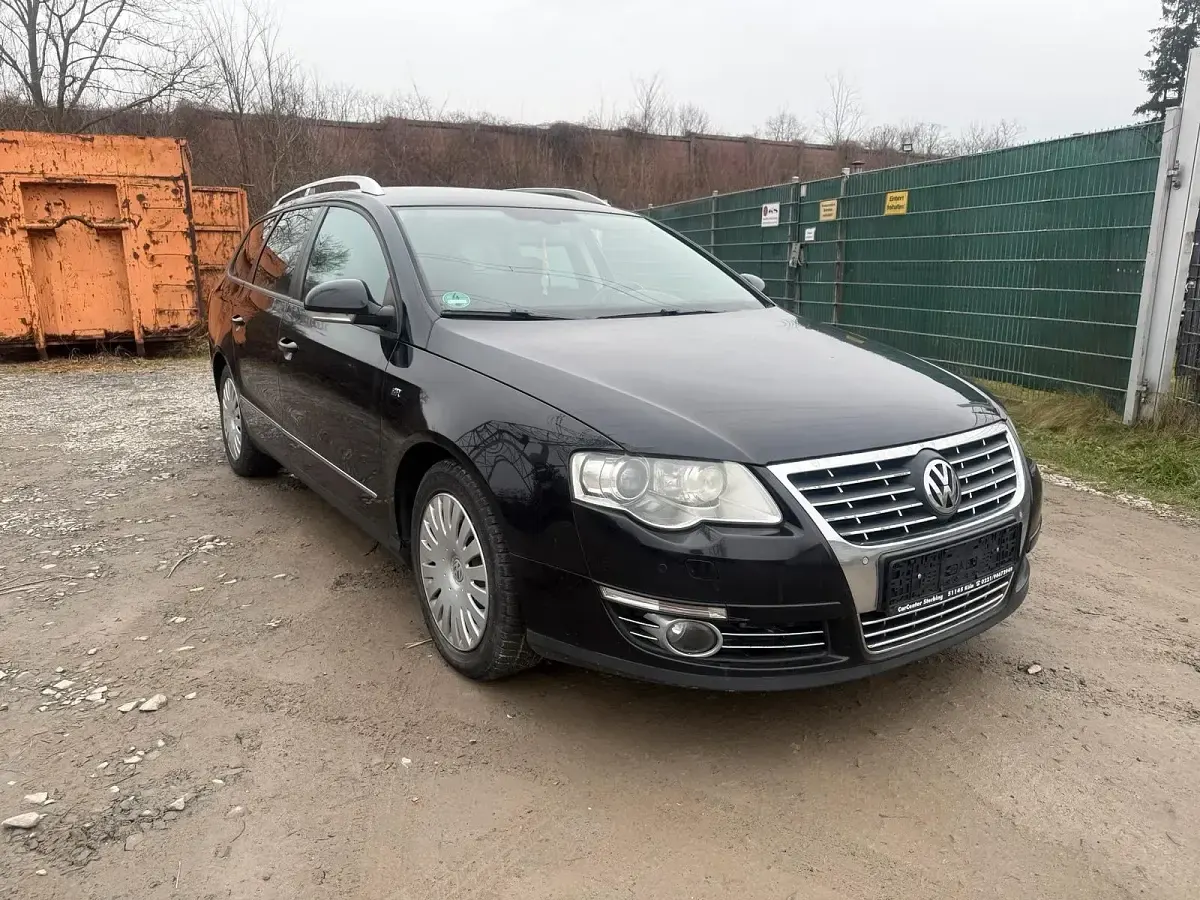 Gebraucht VW Passat R-line 140 PS (102 kW) 2010 Schwarz Kombi