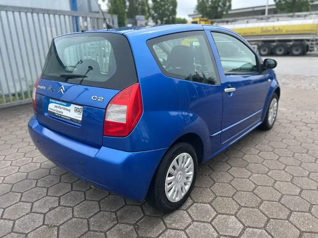 Gebraucht Citroën C2 Comfort 73 PS (53 kW) 2006 Blau Kleinwagen