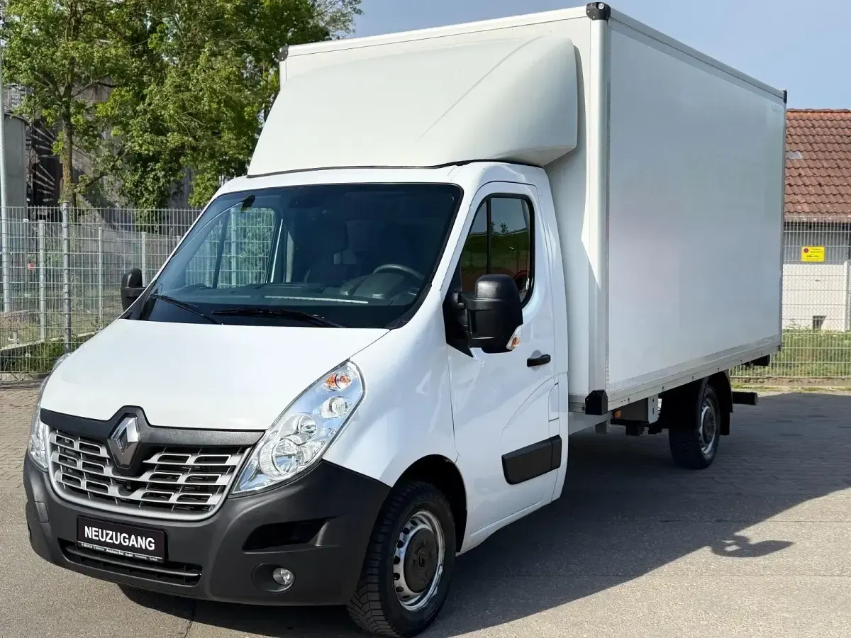 Gebraucht Renault Master 131 PS (96 kW) 2020 Weiß Van / Kleinbus