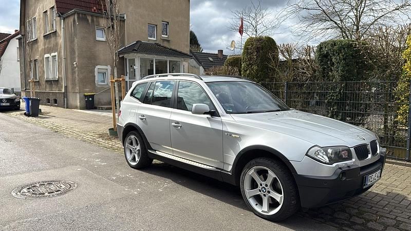 Silber Gebraucht 2004 BMW X3 SUV | 3.800 € (Guter Preis) - Bild 1/4