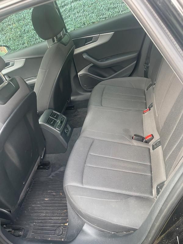 Gebraucht Audi A4 Allroad 190 PS (139 kW) 2018 Schwarz Kombi