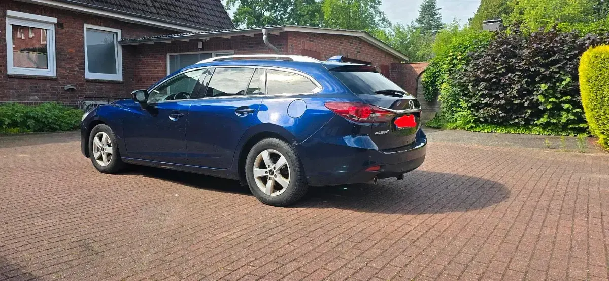 Gebraucht Mazda 6 175 PS (128 kW) 2013 Blau Kombi