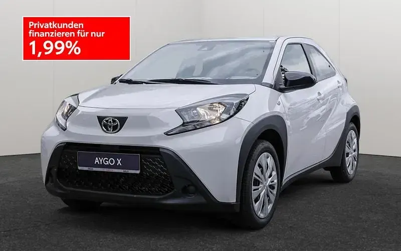 Neu Toyota Aygo X Play 72 PS (52 kW) 2025 Weiß SUV